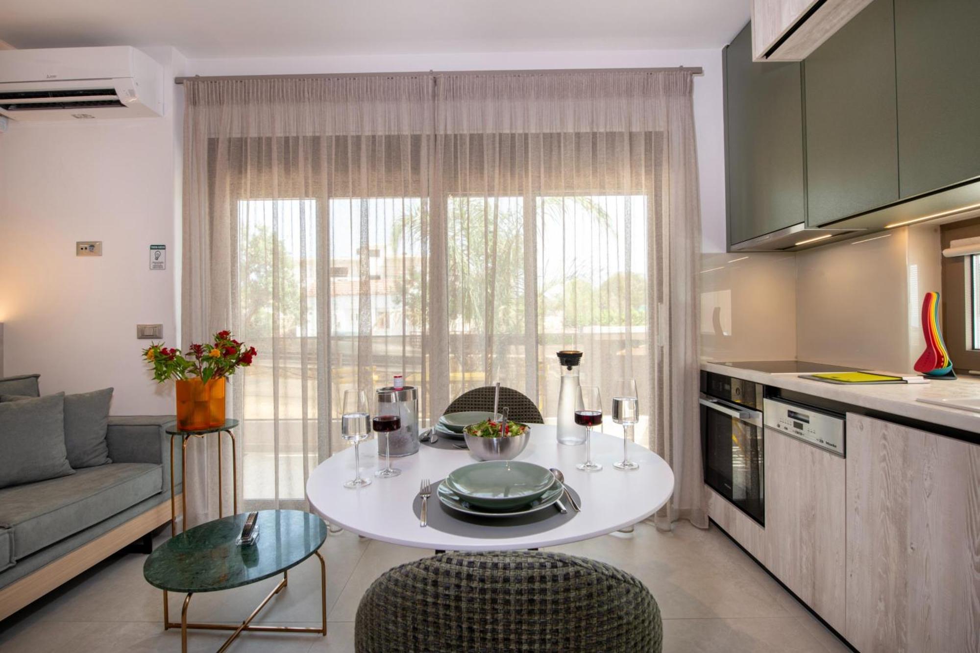 Flos Apartments Korakiaí Εξωτερικό φωτογραφία